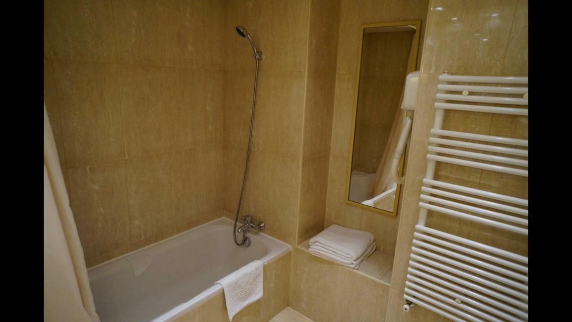 칸느 124 Miramar 65 La Croisette 아파트 외부 사진